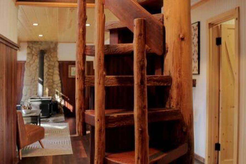Hobbit House - Charming In Town Villa Айдълуайлд Екстериор снимка
